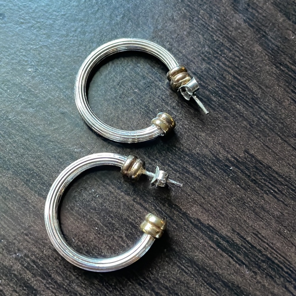 VI 925 sterling silver earrings